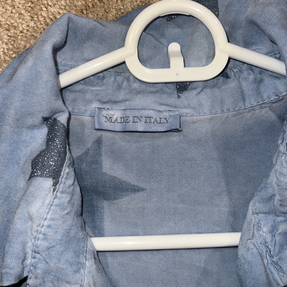 Shirt - Picture 2 of 4
